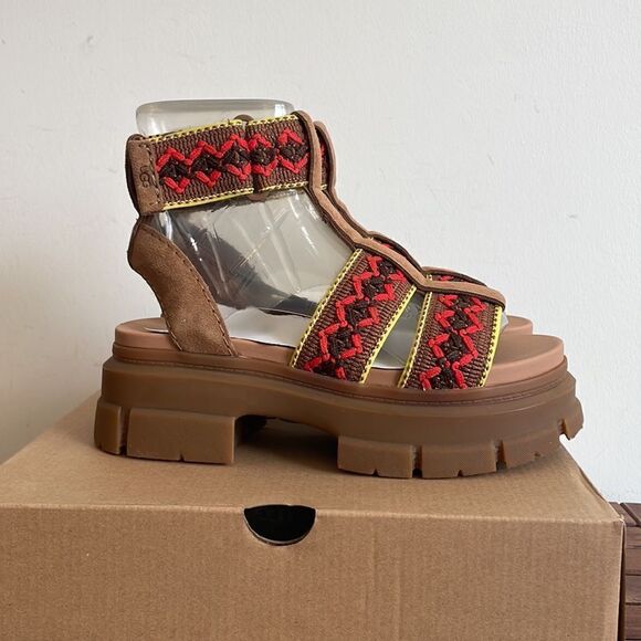 UGG Ashton Heritage Braid Sandals Chestnut USA Women Size 8/UK 6/EU 39 - Picture 8 of 13